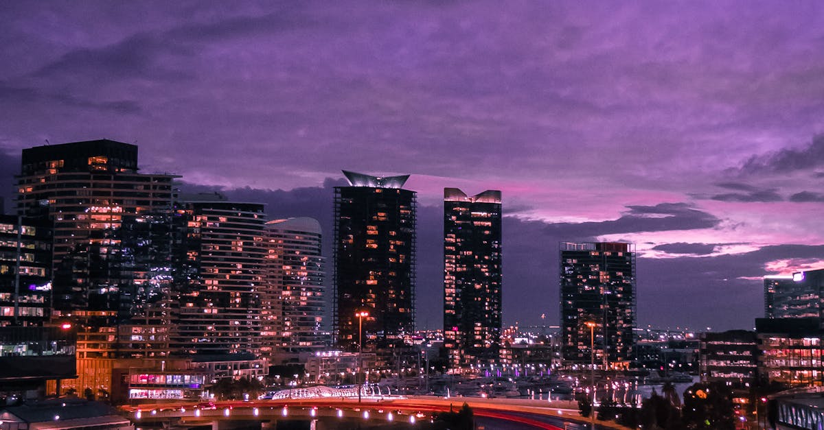 How to Choose the Right Flake Size for Your Epoxy Floor